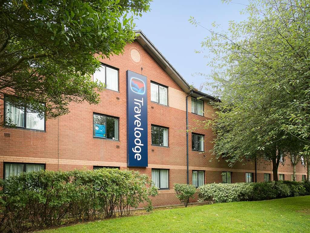 Travelodge Alfreton Buitenkant foto